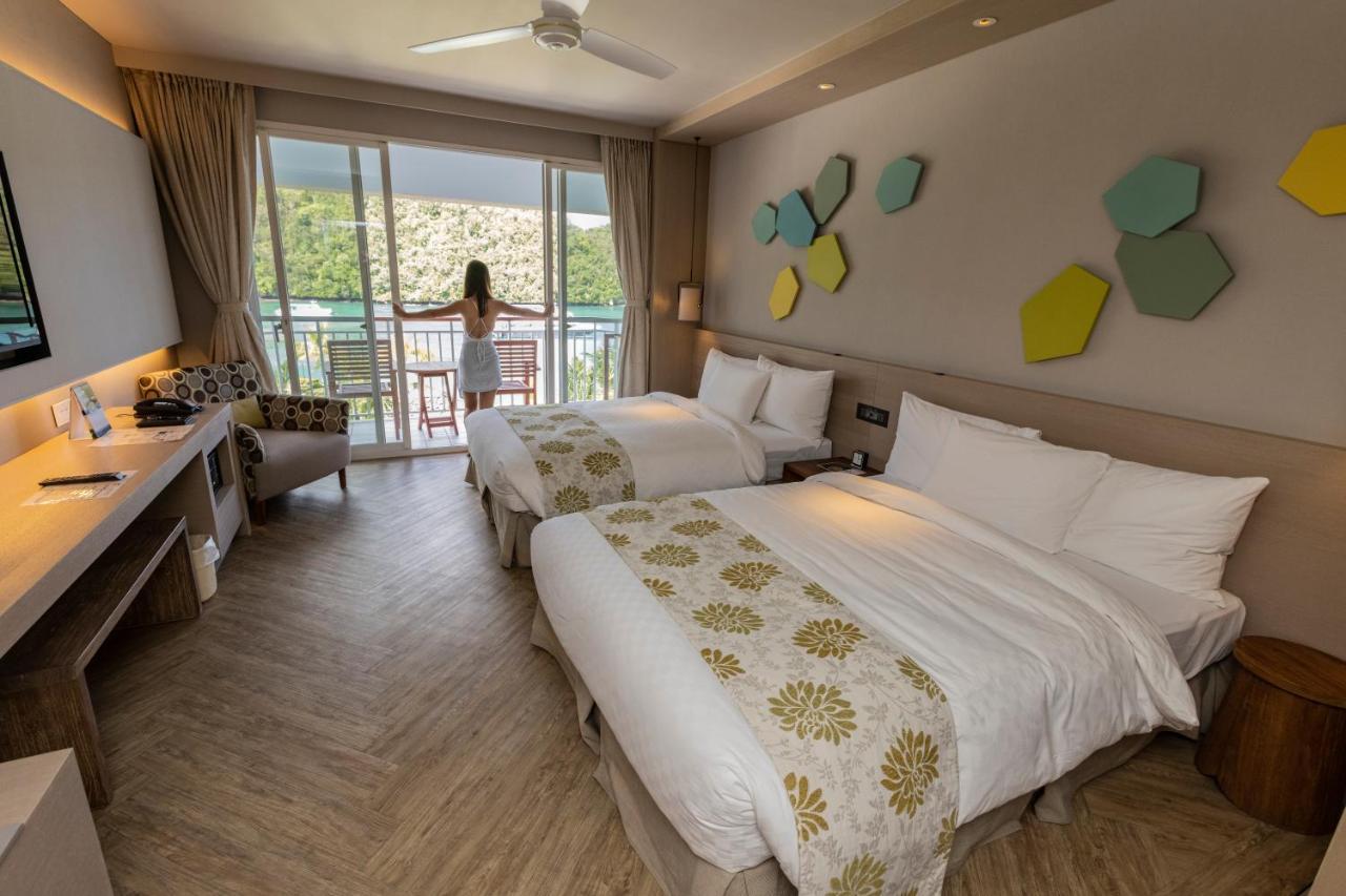 Palau Royal Resort Koror Exterior foto
