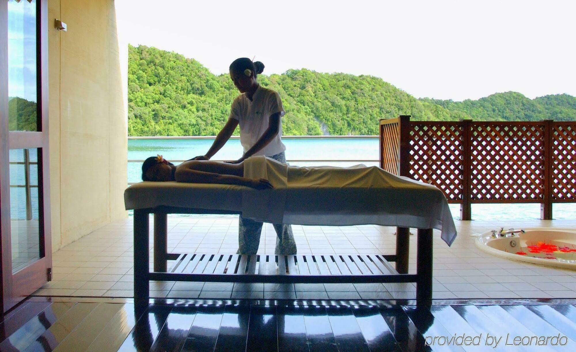 Palau Royal Resort Koror Exterior foto